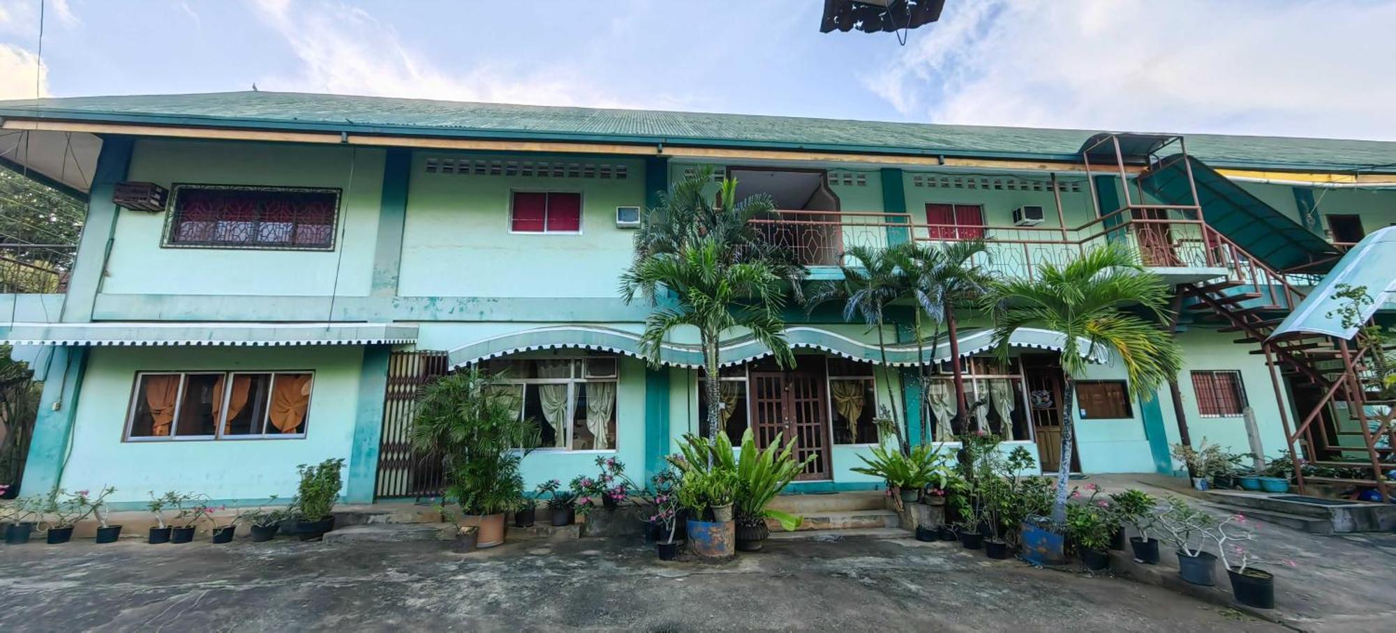 Oyo 1038 William Hearts Pension Puerto Princesa Exterior foto